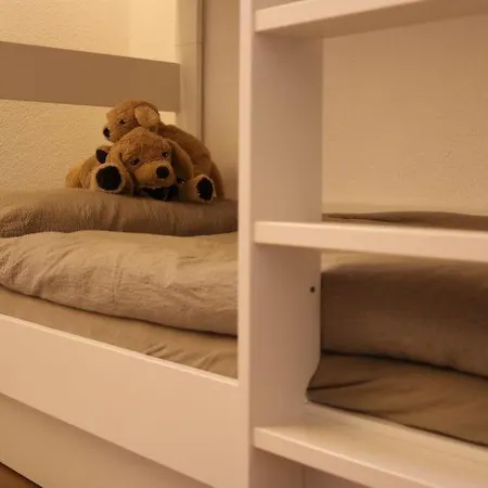 Sleeps 8 Wifi アパート レンク
