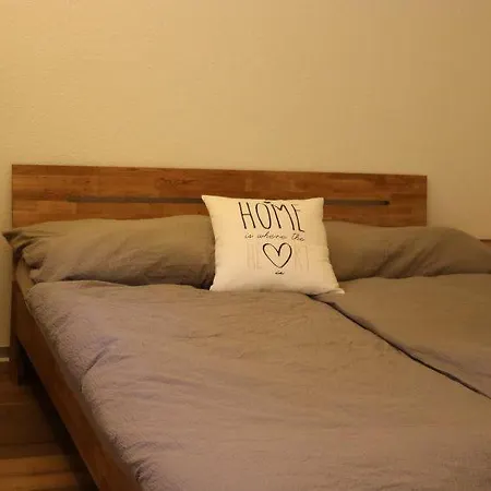 アパート Sleeps 8 Wifi